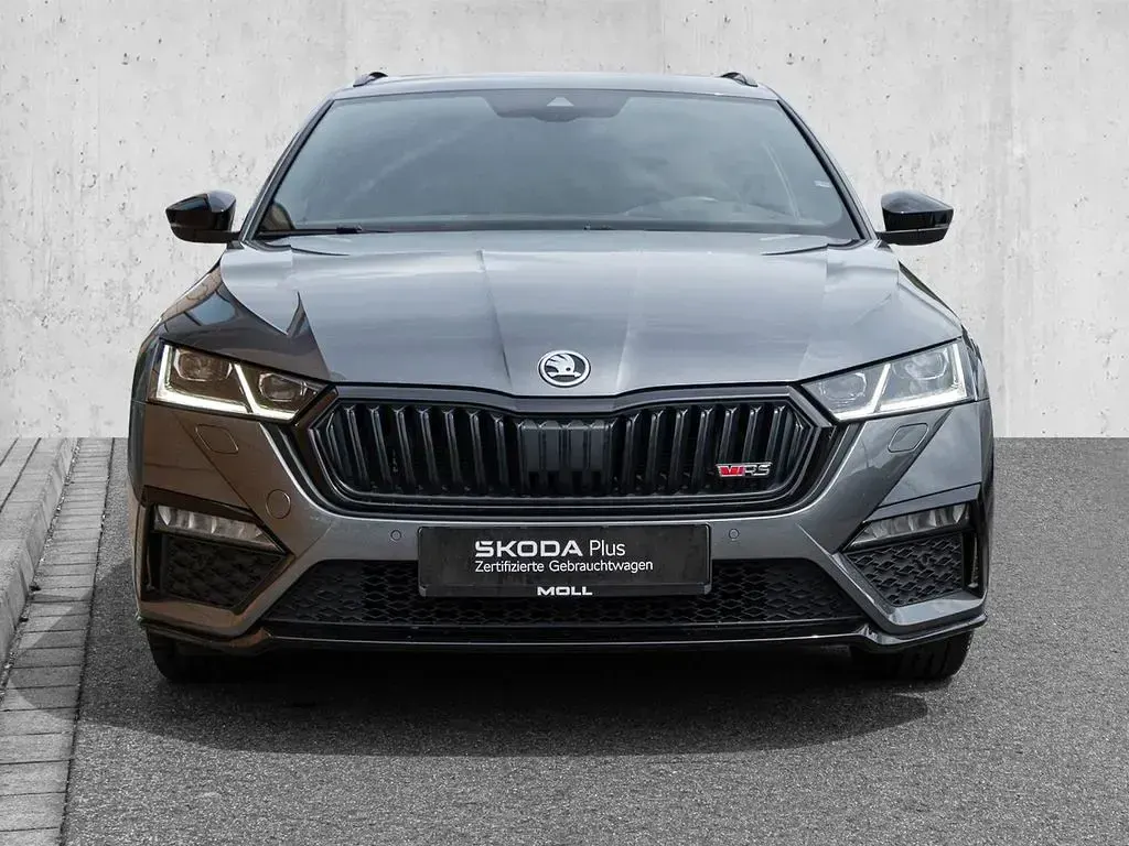 Gebraucht Skoda Octavia Plus Edition 200 PS (147 kW) 2023 Graphitegrau (metallic) Kombi