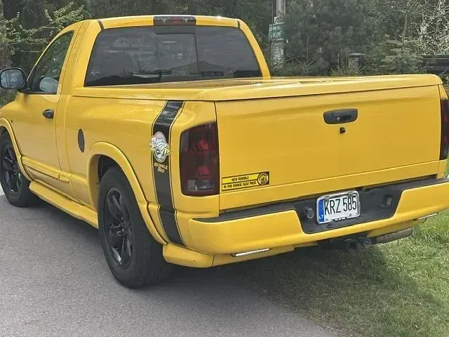 Gebraucht Dodge Ram 349 PS (256 kW) 2004 Gelb Pickup