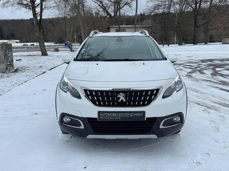 Weiß Gebraucht 2019 Peugeot 2008 Allure SUV | 11.790 € (Superpreis) - Bild 1/4