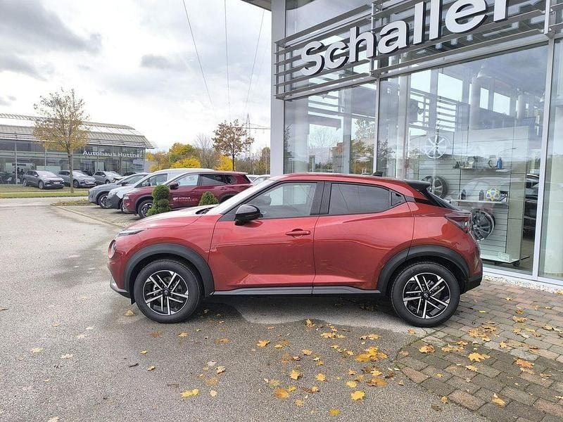 Neu Nissan Juke N-Connecta 143 PS (105 kW) 2026 Rot SUV