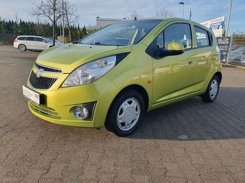 Grün Gebraucht 2010 Chevrolet Spark LS Kleinwagen | 4.899 € (Teuer) - Bild 1/4