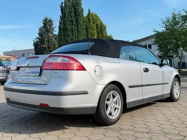 Gebraucht Saab 9-3 Cabriolet Linear 175 PS (128 kW) 2005 Silber Cabrio