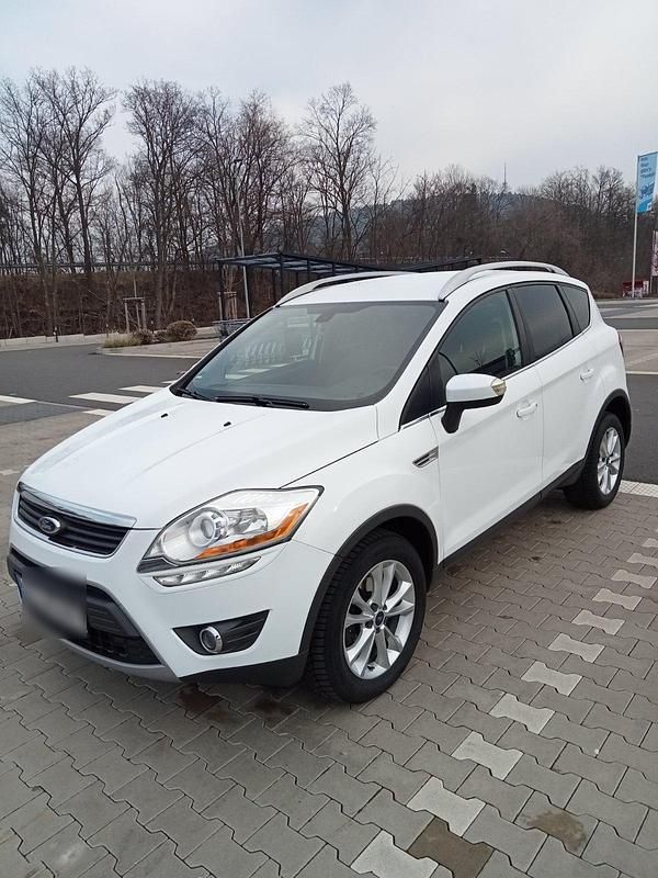 Gebraucht Ford Kuga Titanium 163 PS (119 kW) 2012 Weiß SUV