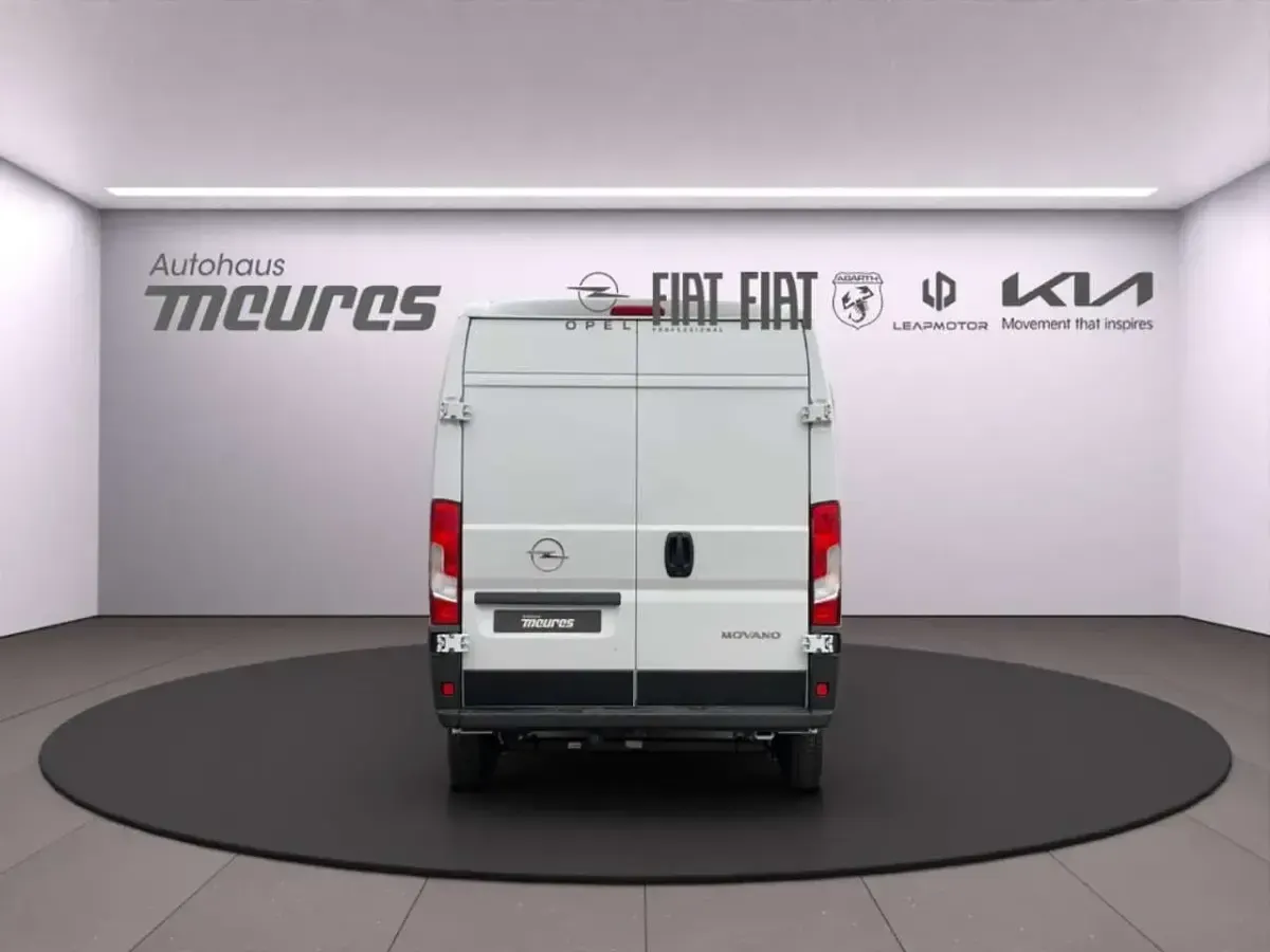 Neu Opel Movano 140 PS (102 kW) 2025 Weiss Van