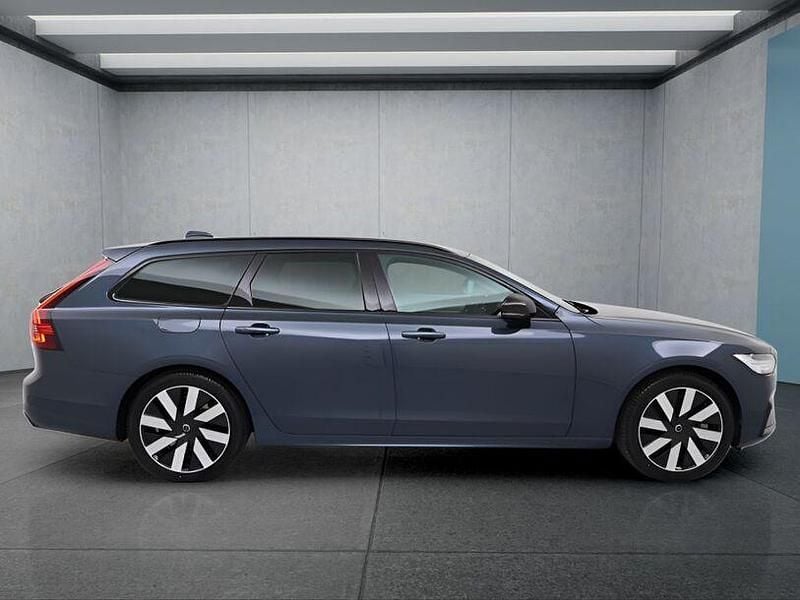 Gebraucht Volvo V90 455 PS (334 kW) 2025 Blau Kombi