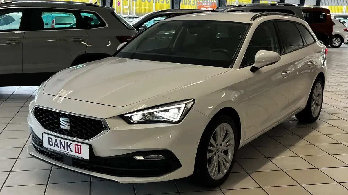 Gebraucht Seat Leon Style 150 PS (110 kW) 2024 Weiß Kombi