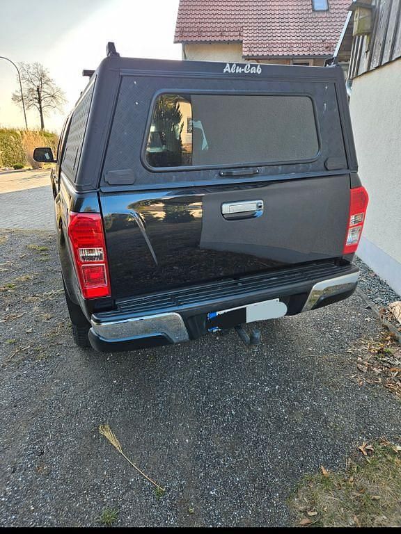 Gebraucht Isuzu D-Max 163 PS (119 kW) 2014 Schwarz SUV