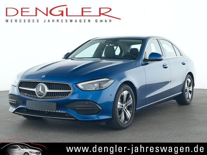 Blau Gebraucht 2024 Mercedes C180 Avantgarde Limousine | 36.590 € (Fairer Preis) - Bild 1/4