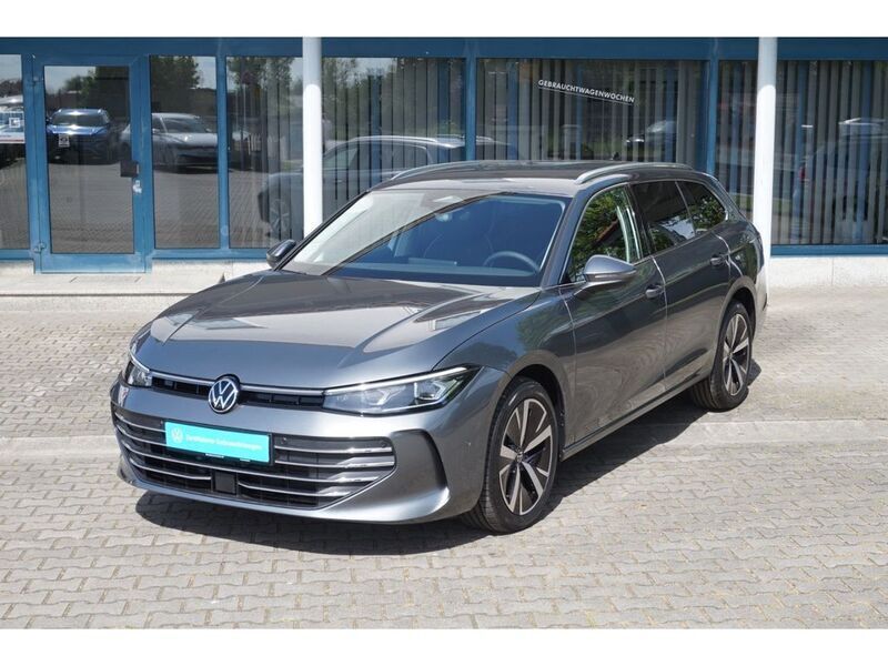 Gebraucht VW Passat Business 150 PS (110 kW) 2024 Grau Kombi