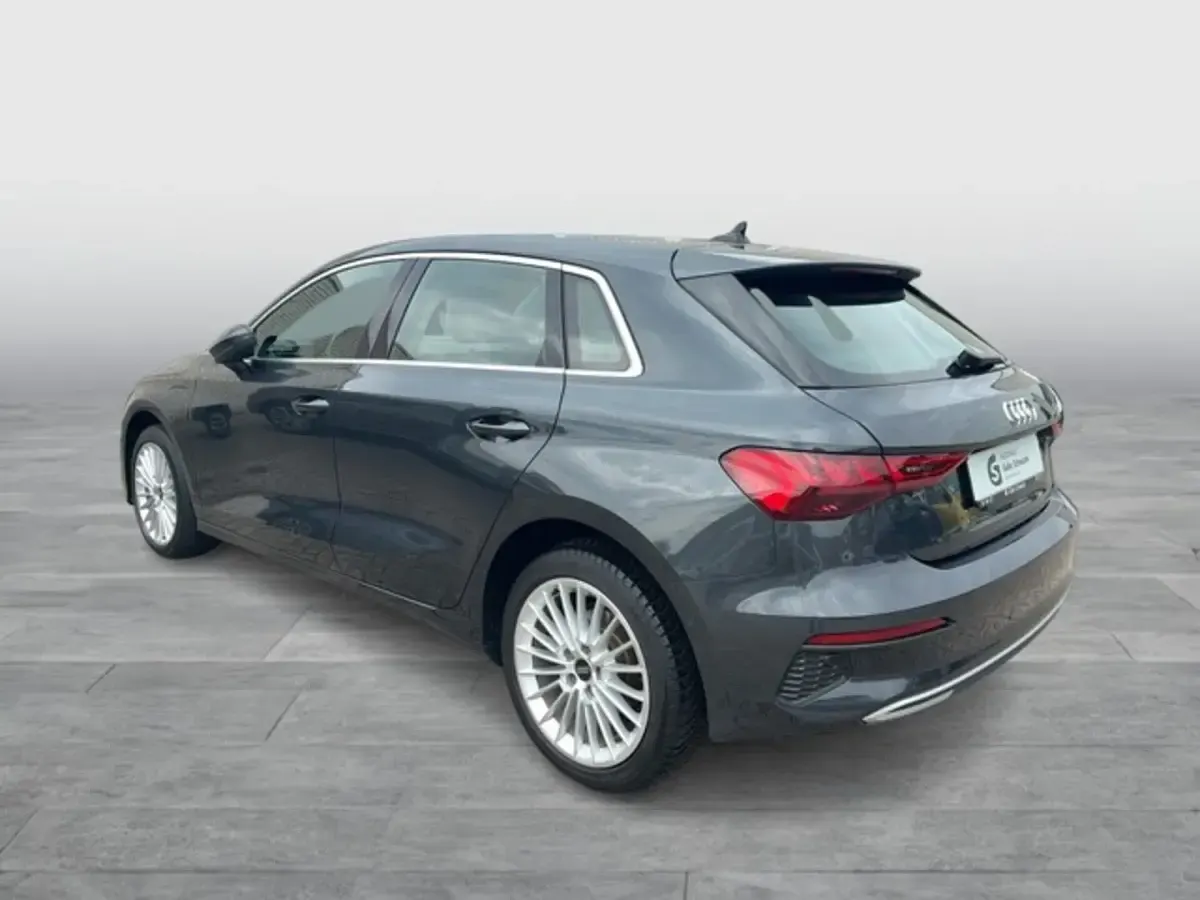 Gebraucht Audi A3 Sportback e-tron Advanced 204 PS (150 kW) 2022 Kleinwagen