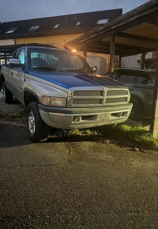Używany Dodge Ram 220 KM (161 kW) 1997 Pickup
