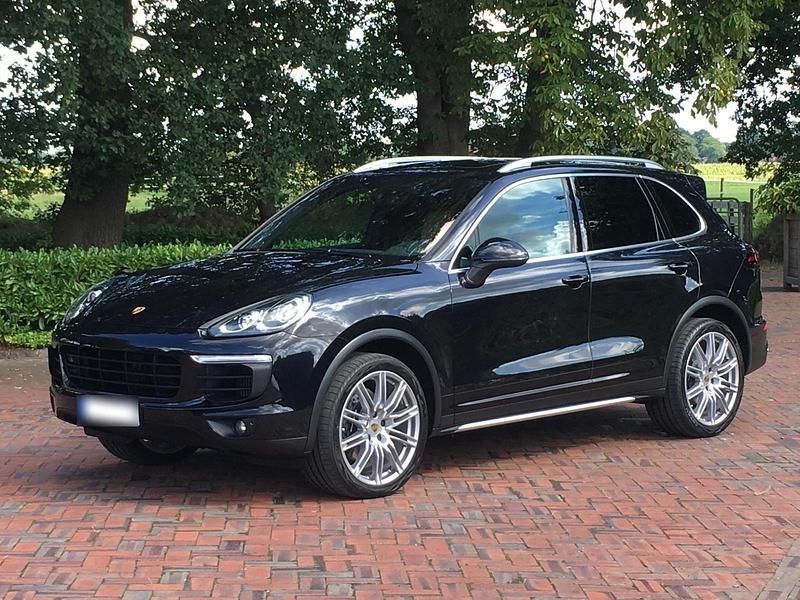 Gebraucht Porsche Cayenne 262 PS (192 kW) 2016 Schwarz SUV