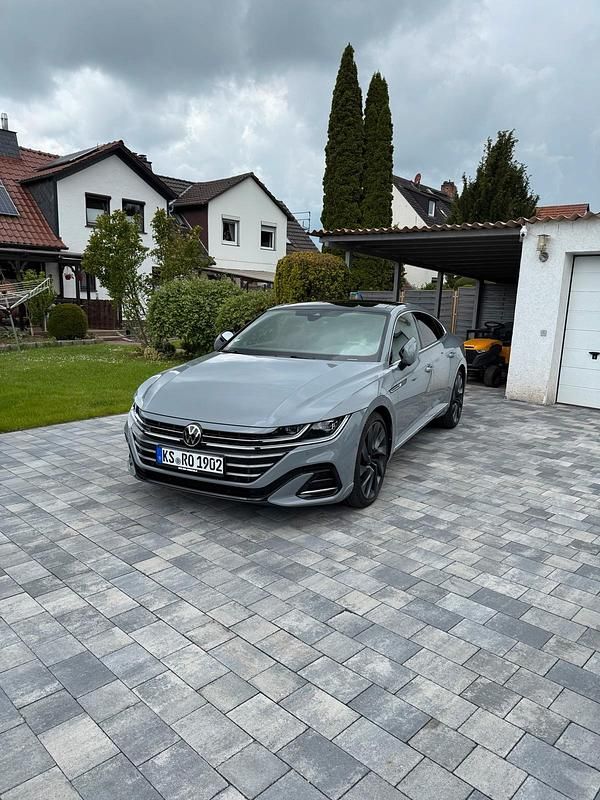 Grau Gebraucht 2022 VW Arteon R-line Limousine | 35.000 € (Fairer Preis) - Bild 1/4