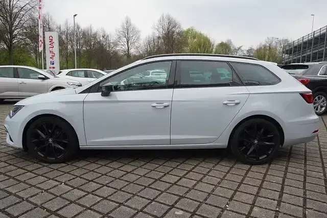 Usata Seat Leon 2020 Grigio
