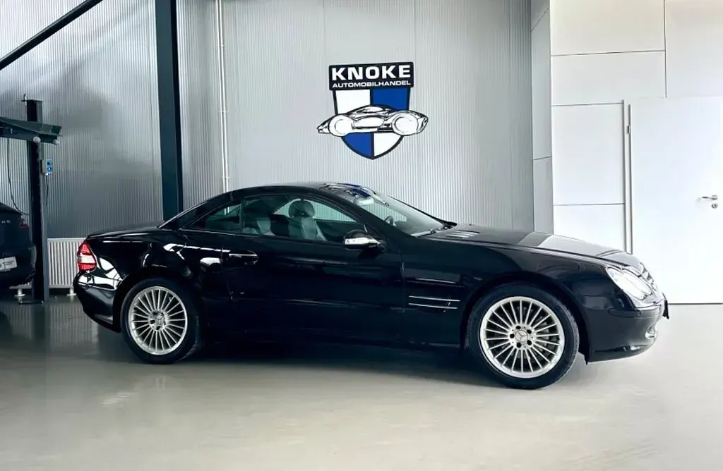 Gebraucht Mercedes SL500 306 PS (225 kW) 2002 Obsidian Cabrio