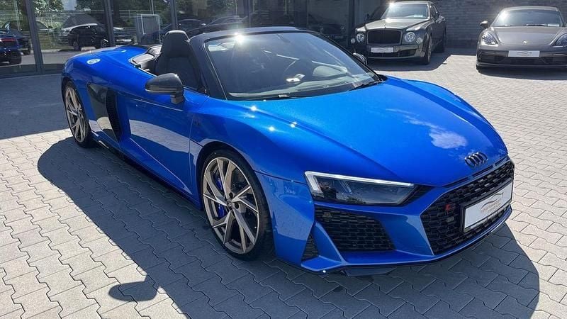 Gebraucht Audi R8 Spyder Performance 620 PS (456 kW) 2024 Arablau kristalleffekt Cabrio