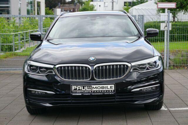 Gebraucht BMW 520 Sport Line 190 PS (139 kW) 2019 Schwarz Kombi