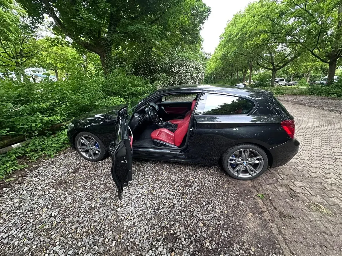 Gebraucht BMW M135 Performance 320 PS (235 kW) 2013 Schwarz Kleinwagen