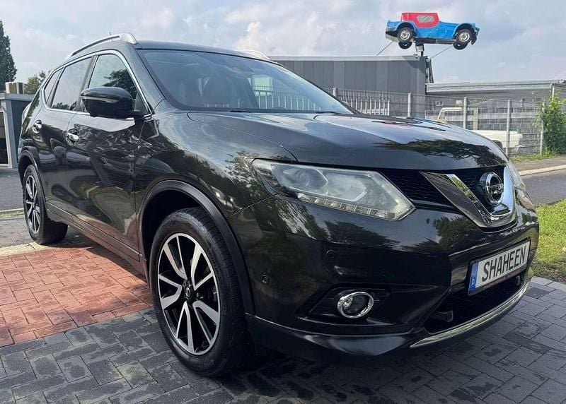 Schwarz Gebraucht 2016 Nissan X-Trail 360º SUV | 10.299 € (Guter Preis) - Bild 1/4