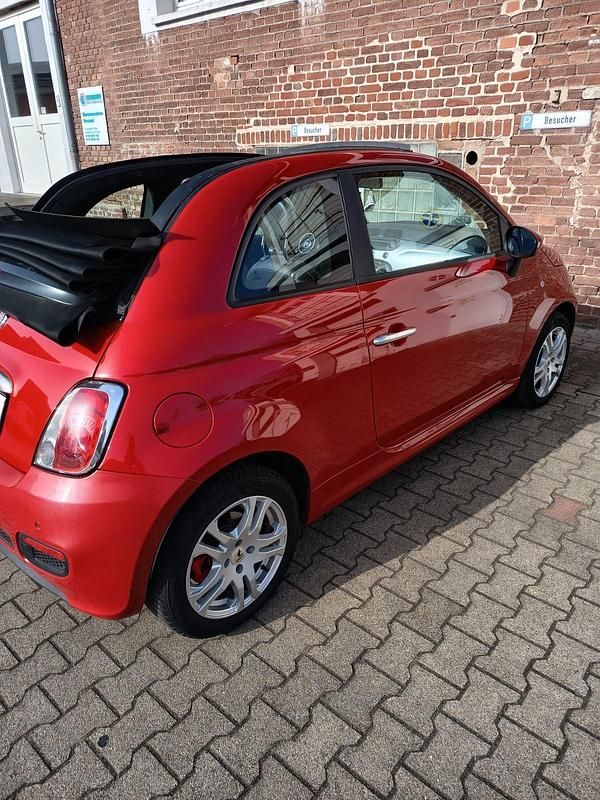 Gebraucht Fiat 500C 85 PS (62 kW) 2014 Rot Cabrio
