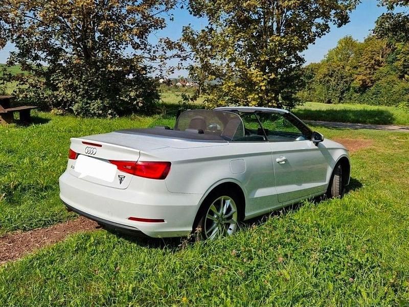Gebraucht Audi A3 Cabriolet S-Line 110 PS (80 kW) 2015 Weiß Cabrio