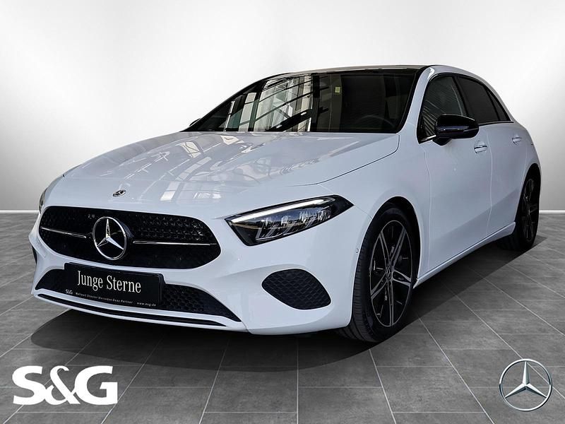 Unilack polarweiß Gebraucht 2024 Mercedes A200 Progressive Limousine | 31.980 € (Etwas zu teuer) - Bild 1/4