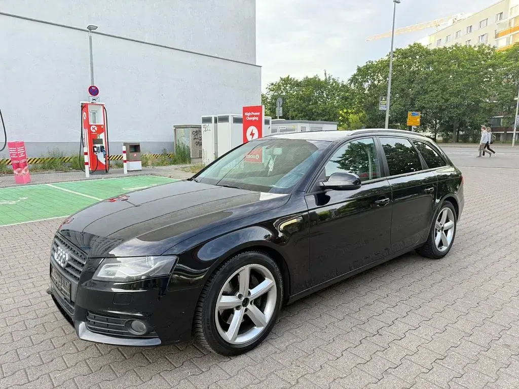 Gebraucht Audi A4 Ambition 190 PS (139 kW) 2012 Schwarz Kombi