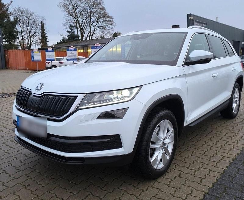 Weiß Gebraucht 2017 Skoda Kodiaq SUV | 19.950 € (Guter Preis) - Bild 1/4