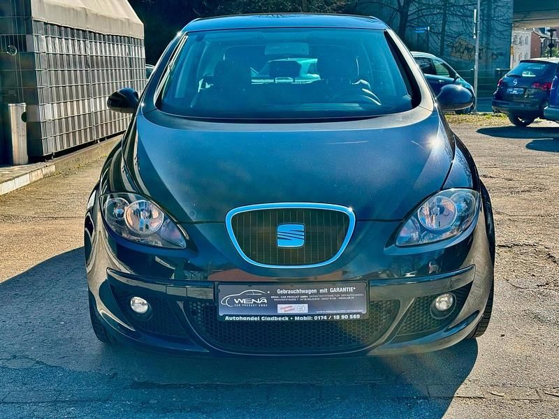 Gebraucht Seat Altea 125 PS (91 kW) 2008 Schwarz Limousine