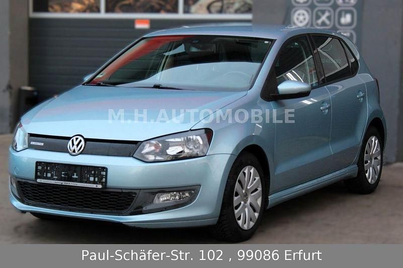Gebraucht VW Polo 75 PS (55 kW) 2011 Blau Kleinwagen