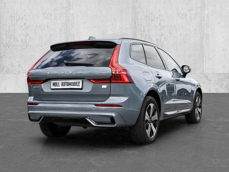 Gebraucht Volvo XC60 Plus 398 PS (292 kW) 2023 Thunder grey / metallic SUV