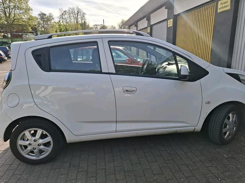 Second-hand Chevrolet Spark LS 82 CP (60 kW) 2012 Alb Hatchback