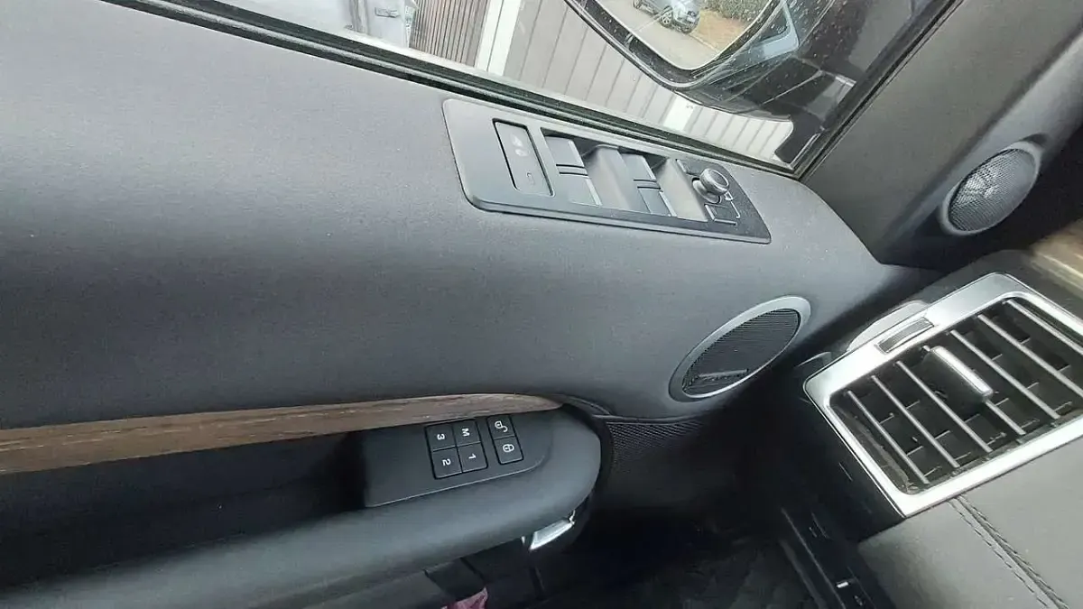 Gebraucht Land Rover Discovery HSE 306 PS (225 kW) 2019 Grau SUV