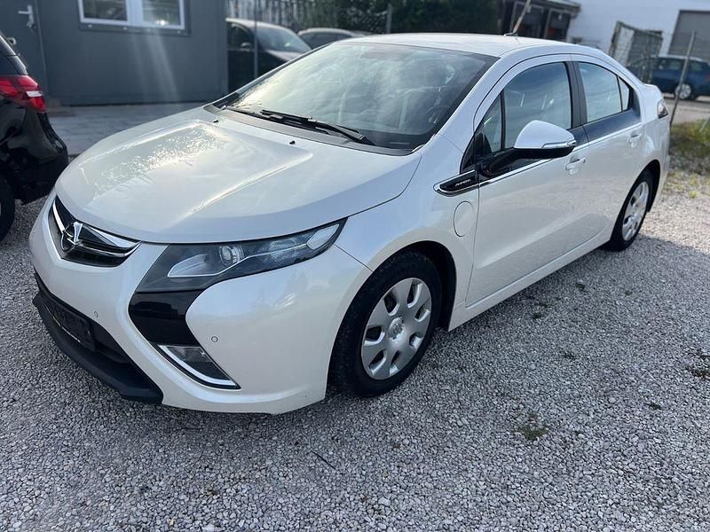 Weiß Gebraucht 2012 Opel Ampera Edition Kleinwagen | 5.950 € (Guter Preis) - Bild 1/4