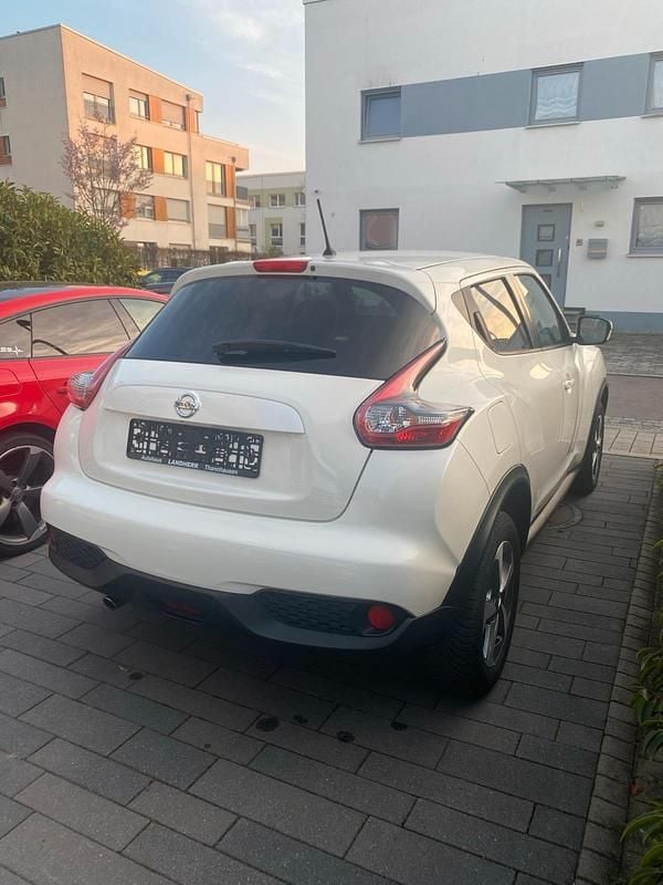 Usado Nissan Juke 113 HP (83 kW) 2019 Branco SUV