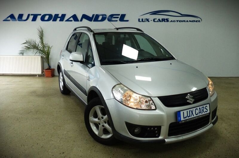 Silber Gebraucht 2007 Suzuki SX4 Club Limousine | 4.999 € (Fairer Preis) - Bild 1/4