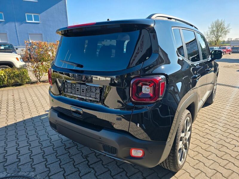 Gebraucht Jeep Renegade 131 PS (96 kW) 2022 Schwarz SUV