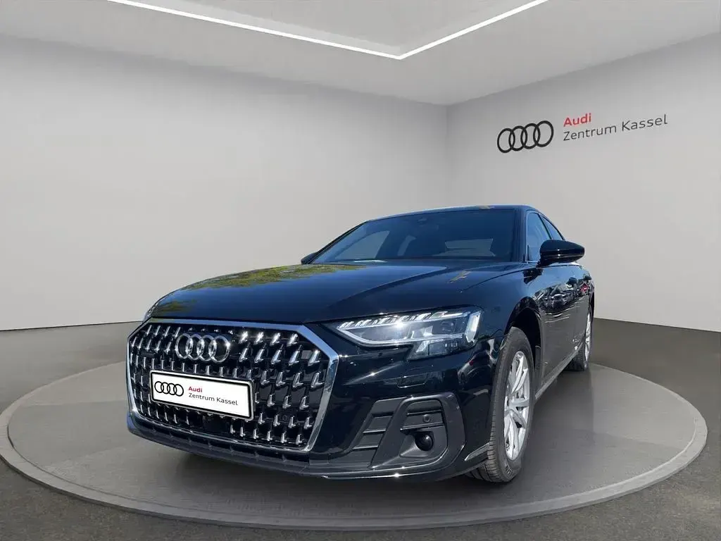 Gebraucht Audi A8 Ambiente 286 PS (210 kW) 2024 Schwarz Limousine