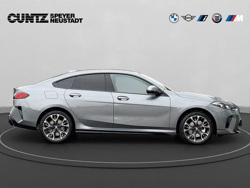 Gebraucht BMW 220 Sport Line 170 PS (125 kW) 2025 Grau Coupé