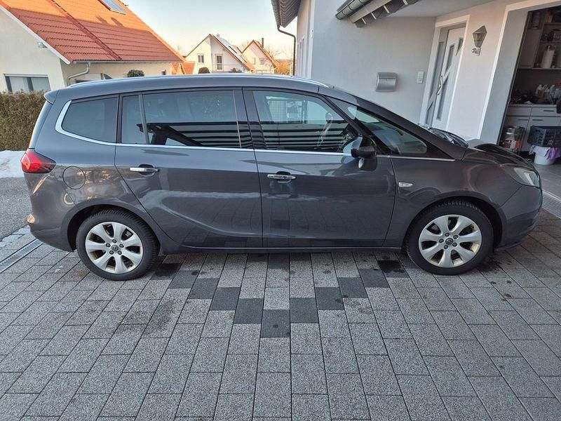 Gebraucht Opel Zafira Tourer Innovation 165 PS (121 kW) 2012 Grau Van / Kleinbus