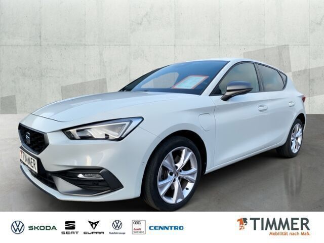 Nevada weiß Gebraucht 2021 Seat Leon FR Limousine | 19.390 € (Guter Preis) - Bild 1/4