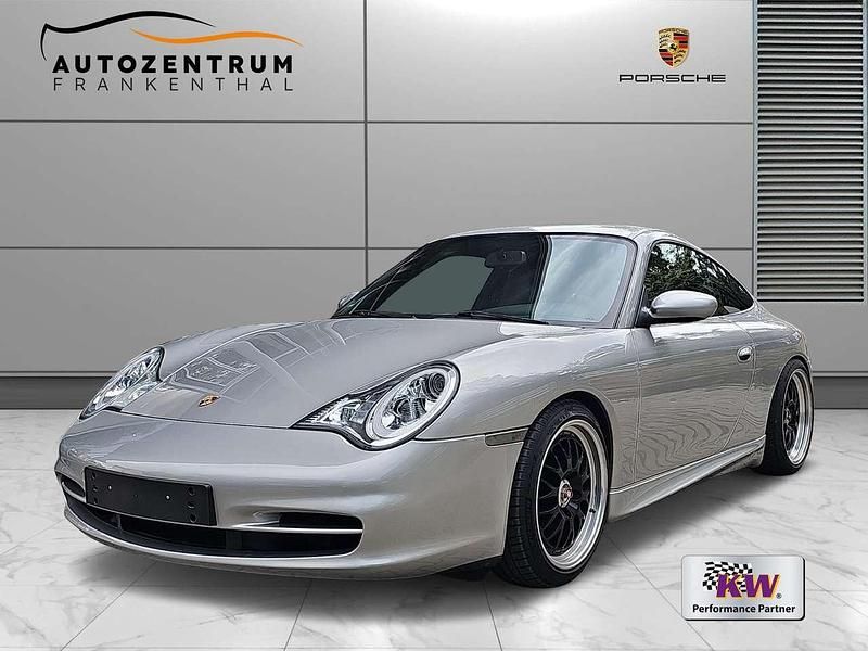 Arktissilbermetallic Gebraucht 2002 Porsche 996 Coupé | 38.980 € - Bild 1/4
