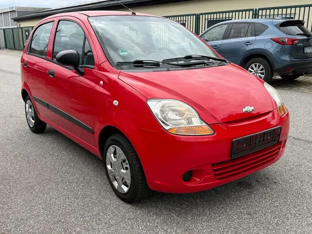Gebraucht Chevrolet Matiz 52 PS (38 kW) 2009 Rot Kleinwagen