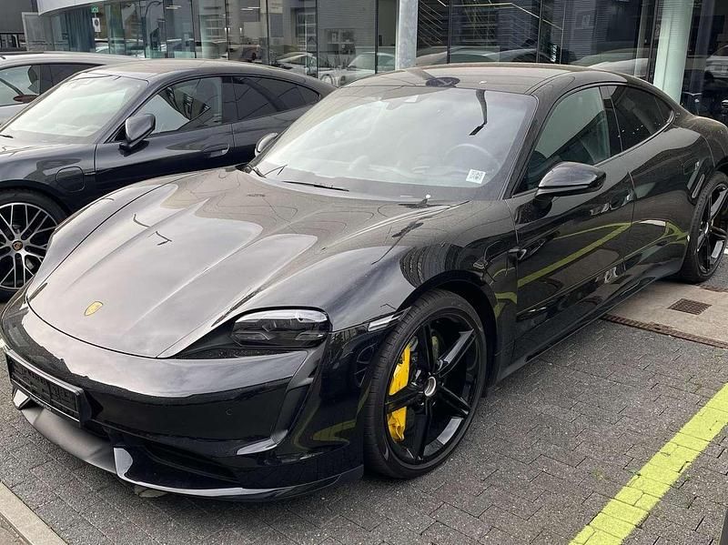 Schwarz Gebraucht 2020 Porsche Taycan Turbo Limousine | 80.000 € (Etwas zu teuer) - Bild 1/4