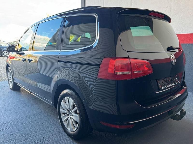 Gebraucht VW Sharan Comfortline 140 PS (102 kW) 2013 Schwarz Van / Kleinbus