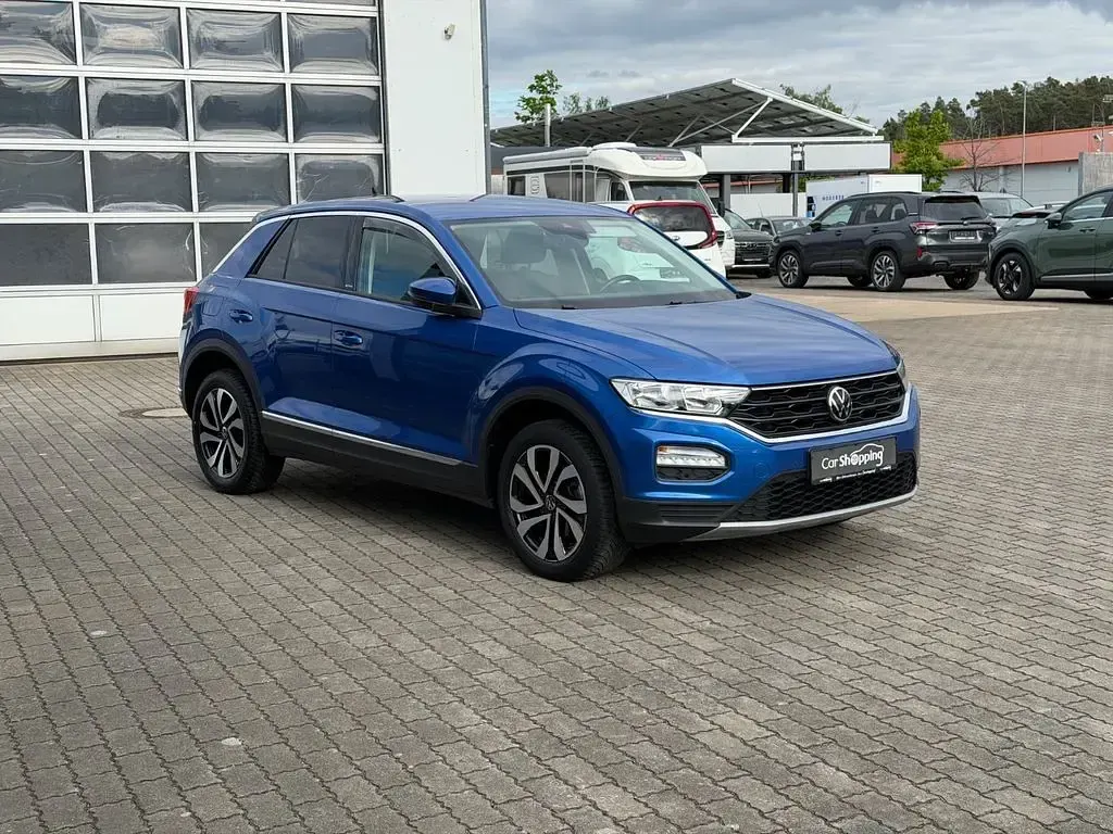 Usata VW T-Roc Active 150 CV (110 kW) 2021 Blu SUV