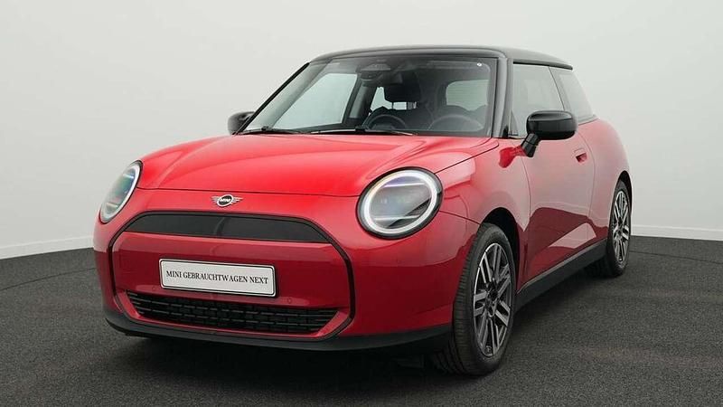 Gebraucht Mini Cooper Classic 135 kW (184 PS) 2024 Rot Kleinwagen