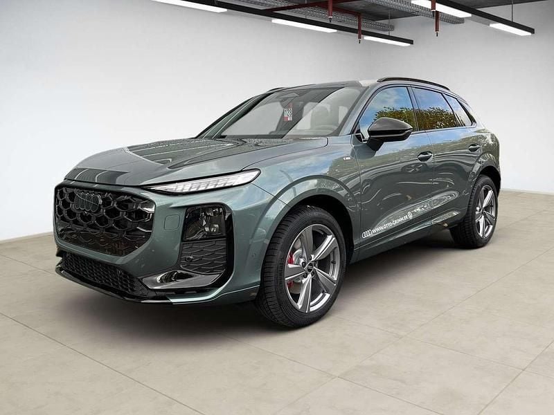Usata Audi Q3 265 CV (194 kW) 2025 Verde SUV
