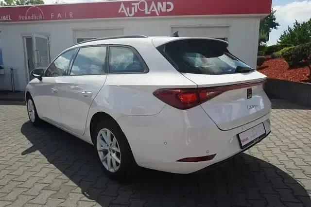 Gebraucht Seat Leon 150 PS (110 kW) 2022 Weiss