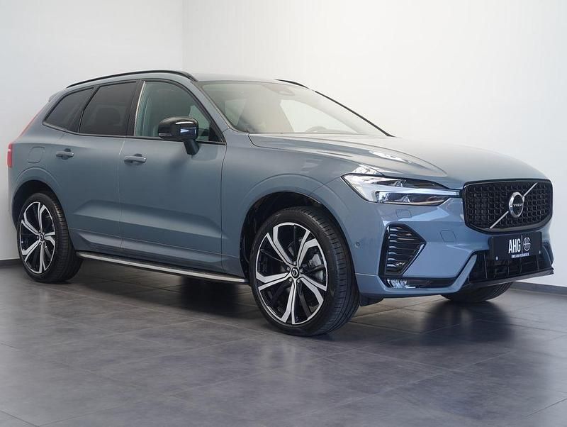 Gebraucht Volvo XC60 Plus 197 PS (144 kW) 2024 Grau SUV